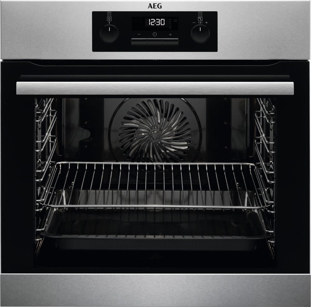 Мултифункционална фурна за вграждане 71л - AEG BPB331020M